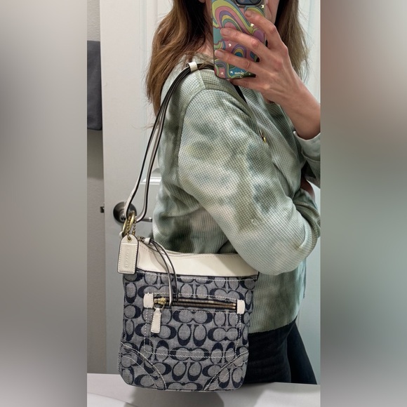 Coach Denim Bleecker Sufflette Y2K - Picture 16 of 16